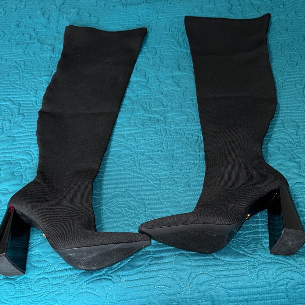 Cape Robbin Black Over the Knee Boots